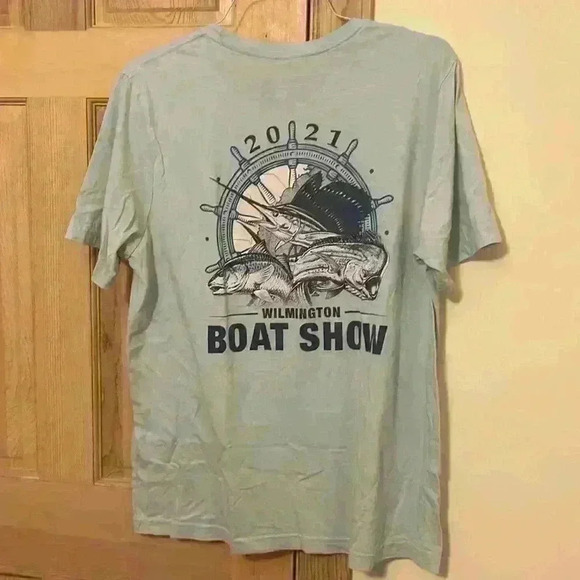 Unique Boat Show T-Shirt (XL) - Picture 2 of 3